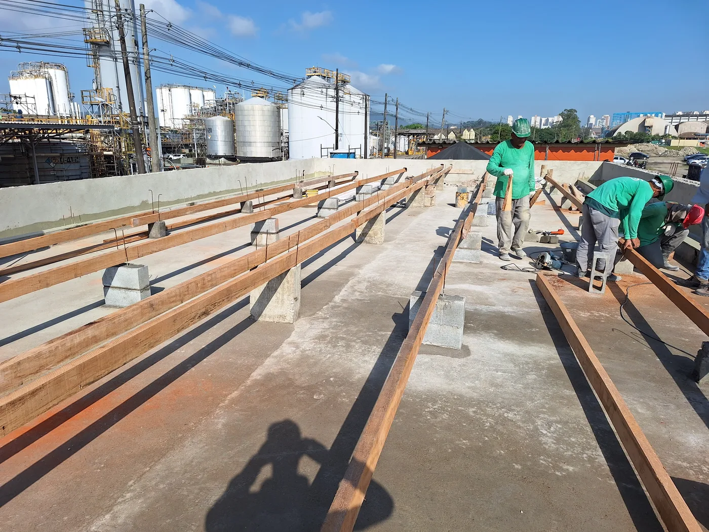 Equipe Tebecon em planta industrial