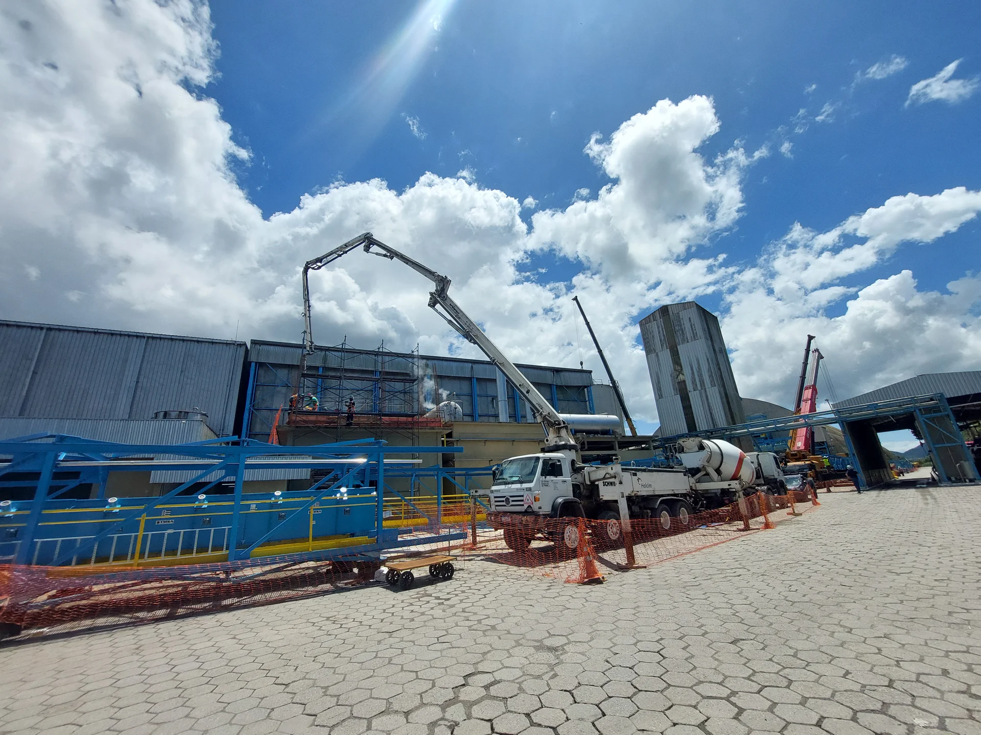 Obra industrial Tebecon
