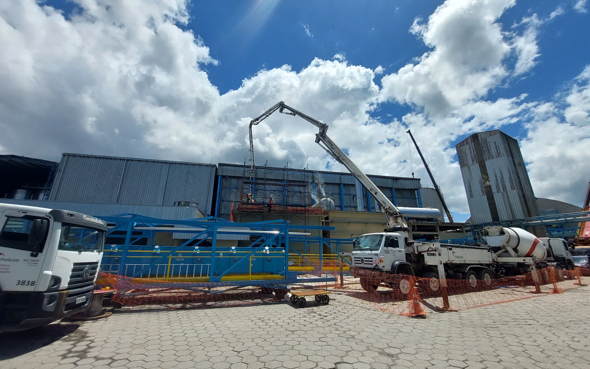 Obra de infraestrutura Tebecon
